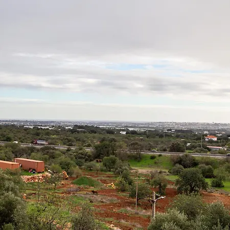 Estudio 24 Em Santa Barbara De Nexe - Faro